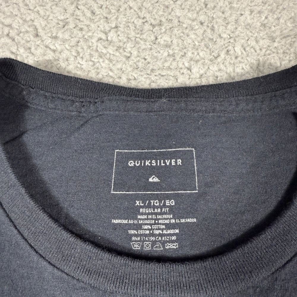 Quicksilver T-Shirt Men's Size XL Regular Fit Logo Crew Neck Short Sleeve‎ - Picture 3 of 6